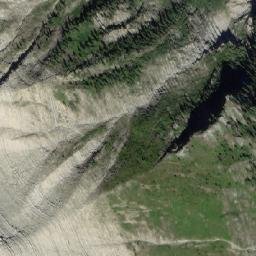 Satellite imagery of Melvin Peak, CA