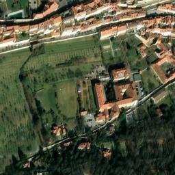 Satellite imagery of [Praha-Malá Strana] Petřín outlook t., CZ