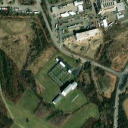 Satellite imagery of [Praha-Běchovice] former heat plant chimney, CZ