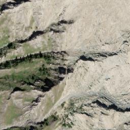 Satellite imagery of Melvin Peak, CA