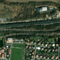 Satellite imagery of [Praha-Běchovice] former heat plant chimney, CZ