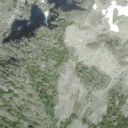 Satellite imagery of Mount Crerar, CA