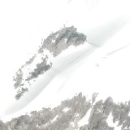 Satellite imagery of Kwoiek Peak, CA