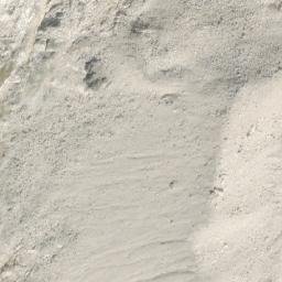 Satellite imagery of Mount Findlay, CA