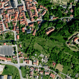 Satellite imagery of Schloßberg, DE