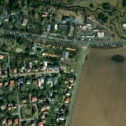 Satellite imagery of [Praha-Běchovice] water t., CZ