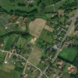 Satellite imagery of Babice - Ruiny gotyckiego zamku XIII w., PL