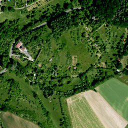 Satellite imagery of Wart, DE