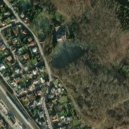 Satellite imagery of [Úvaly u Prahy] Vinice outlook t., CZ