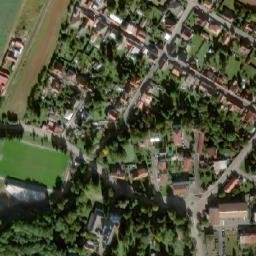 Satellite imagery of [Radim u Kolína] castle t., CZ