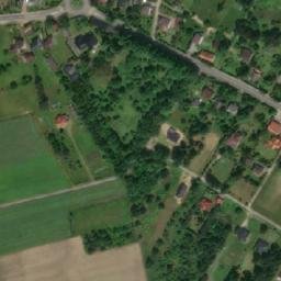 Satellite imagery of Babice - Ruiny gotyckiego zamku XIII w., PL