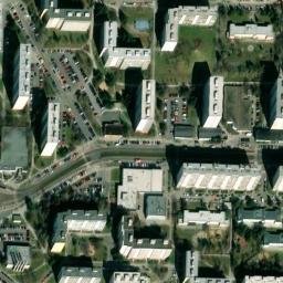 Satellite imagery of [Praha-Řepy] monastery church t., CZ