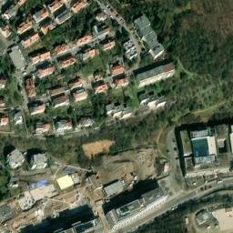 Satellite imagery of Motorlet [Praha-Jinonice] factory chimney, CZ