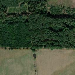 Satellite imagery of (Na Sklepích) [Kladruby nad Labem], CZ