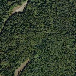 Satellite imagery of Wrinkly Face Cliff, CA