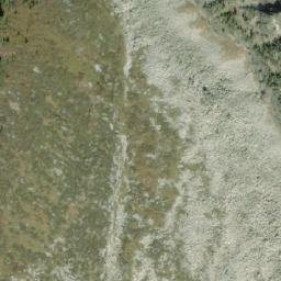 Satellite imagery of Mount Vingolf, CA