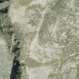 Satellite imagery of Mount Vingolf, CA