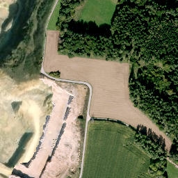 Satellite imagery of Mondstein, DE