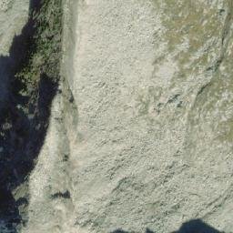 Satellite imagery of Mount Vingolf, CA