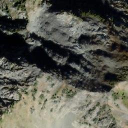 Satellite imagery of Mount Jardine, CA
