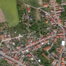 Satellite imagery of [Týnec nad Labem] water tower, CZ