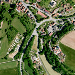 Satellite imagery of Schloss Kirchlauter, DE