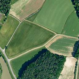 Satellite imagery of Sauberg, DE