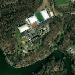 Satellite imagery of [Praha-Petrovice] church t., CZ
