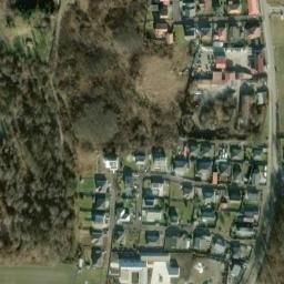 Satellite imagery of (Na Ladech) [Hradešín], CZ