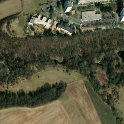Satellite imagery of [Praha-Petrovice] church t., CZ