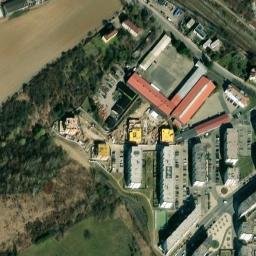Satellite imagery of [Praha-Uhříněves] evangelical church t., CZ