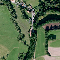 Satellite imagery of Schloss Neudrossenfeld, DE