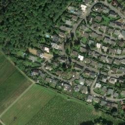 Satellite imagery of Schloß Hansenberg, DE