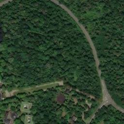 Satellite imagery of Lenneberg, DE