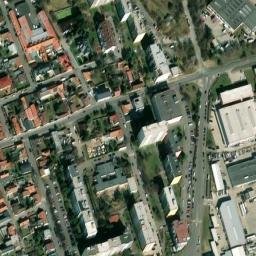 Satellite imagery of Vodní stavby [Praha-Kunratice] factory chimney, CZ