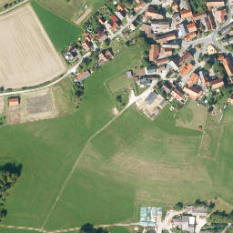 Satellite imagery of Läusbühl, DE
