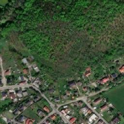 Satellite imagery of Gramofonove zavody [Loděnice u Berouna] factory chimney, CZ