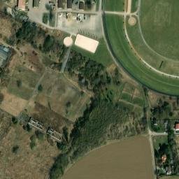 Satellite imagery of [Praha-Velká Chuchle] factory chimney, CZ