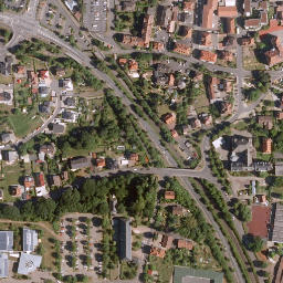 Satellite imagery of Lohrer Schloss, DE