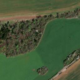 Satellite imagery of [Choteč u Prahy] Cemetery church t., CZ