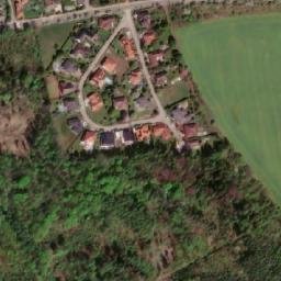 Satellite imagery of Kulivá hora [Třebotov], CZ