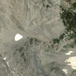 Satellite imagery of Mount Herchmer, CA