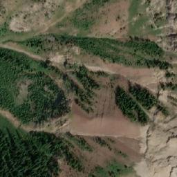 Satellite imagery of Mount Lyne, CA