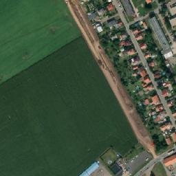 Satellite imagery of [Hrochův Týnec] factory chimney, CZ