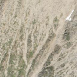 Satellite imagery of Radiant Peak, CA