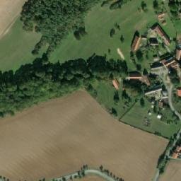 Satellite imagery of Kozí zámek [Pláně-Vrážné], CZ