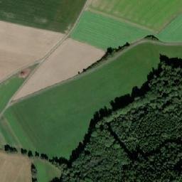 Satellite imagery of Velíz, CZ