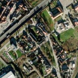 Satellite imagery of [Králův Dvůr] factory chimney, CZ
