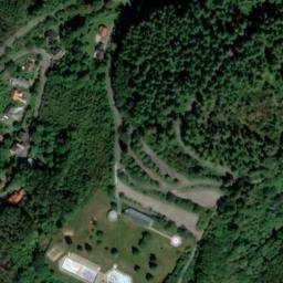 Satellite imagery of Ruines du château de Vianden, cote Sud., LU