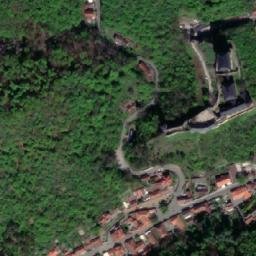 Satellite imagery of Velká věž [Karlštejn-Budňany] castle & outlook t., CZ